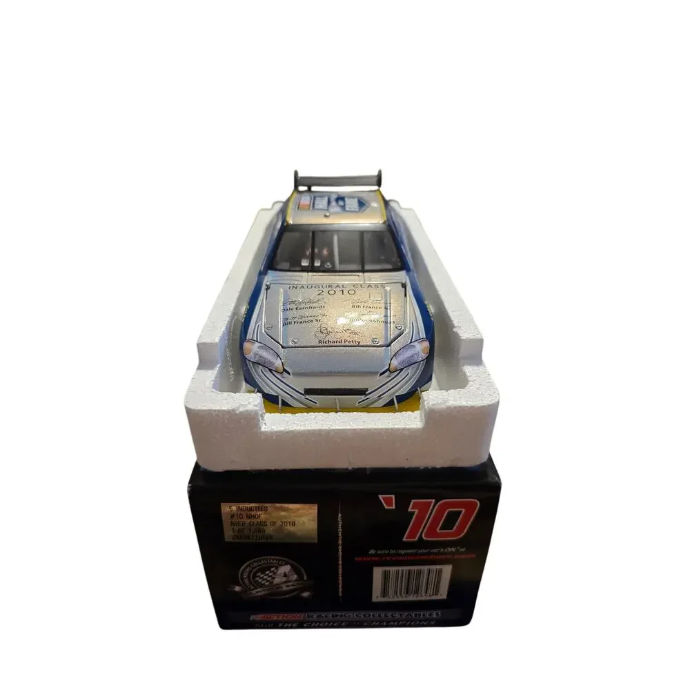 NASCAR Hall of Fame Inaugural Class 2010 Action Platinum 1:24 Diecast